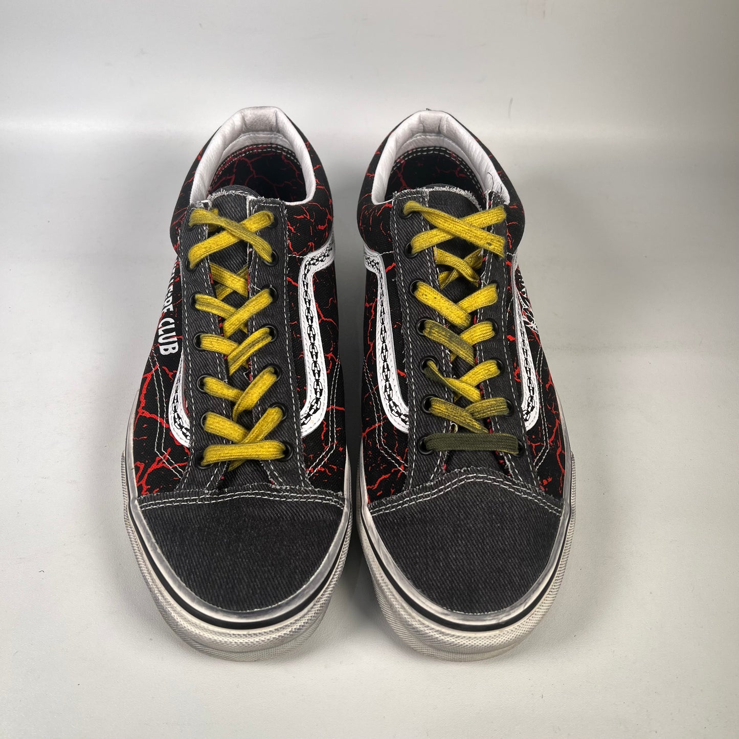 Vans Style 36 Stranger Things (2022) Size 12 USED s20617