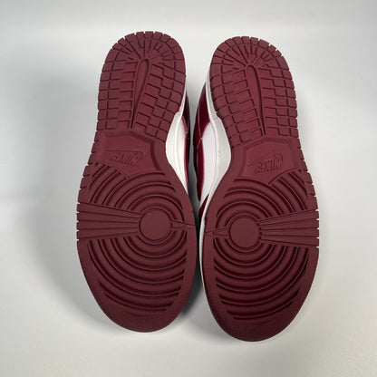 Nike Dunk Low Bordeaux Size 5.5M/7W USED s17472