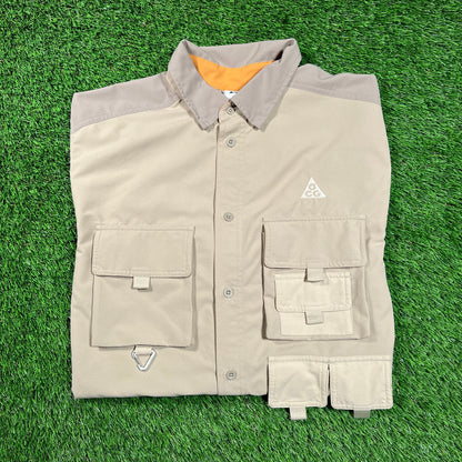 Nike ACG Utility Pocket Multi Color Longsleeve Button Up Size Medium USED v18533