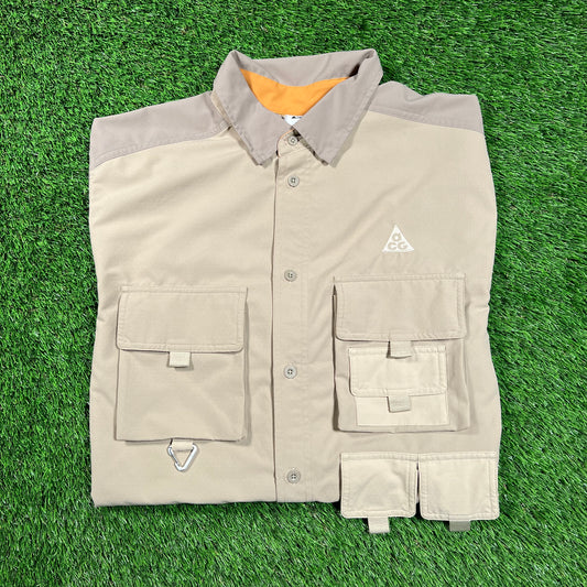 Nike ACG Utility Pocket Multi Color Longsleeve Button Up Size Medium USED v18533