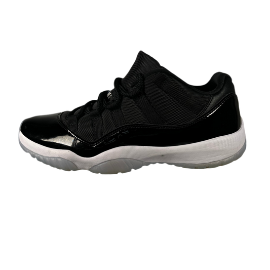 Jordan 11 Low Space Jam Size 9.5 USED