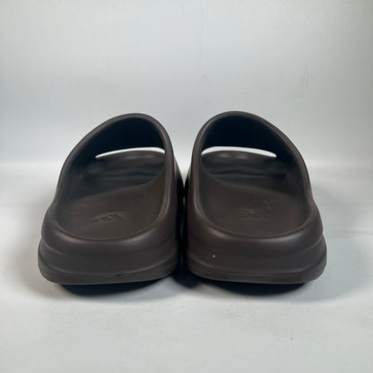 Yeezy Slide Soot (2020) Size Size 11 USED s22253