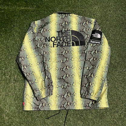 Supreme North Face Snakeskin Taped Seam Coaches Jacket Size Large USED x14102