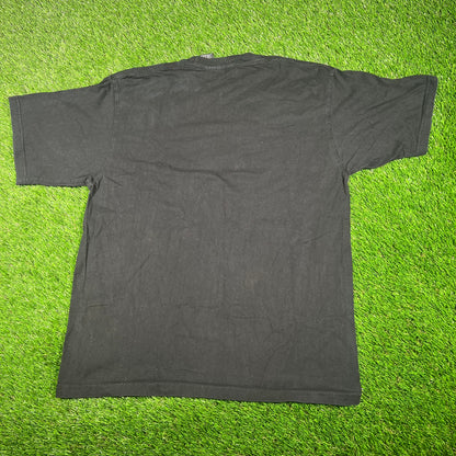 2000s No Boundaries Chinese Dragon Black Tee Size Large USED v17743