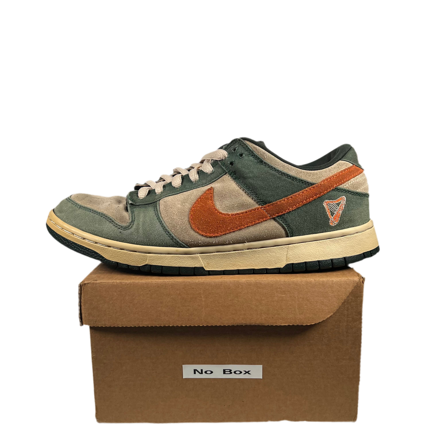Nike SB Dunk Low Eire (2005) Size 11 USED s18603
