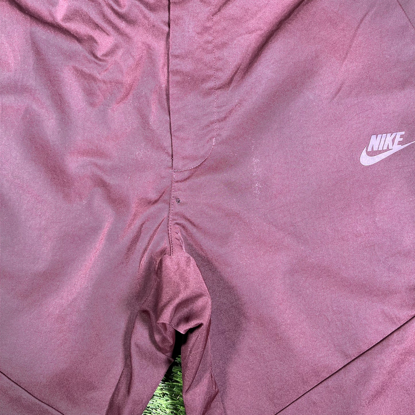 Nike Tech Maroon Pants Size Medium USED v17858