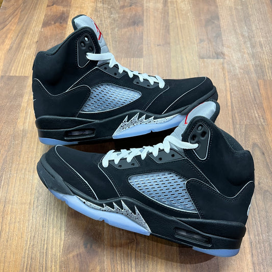 Jordan 5 Black Metallic Reimagined Size 9 USED s16910
