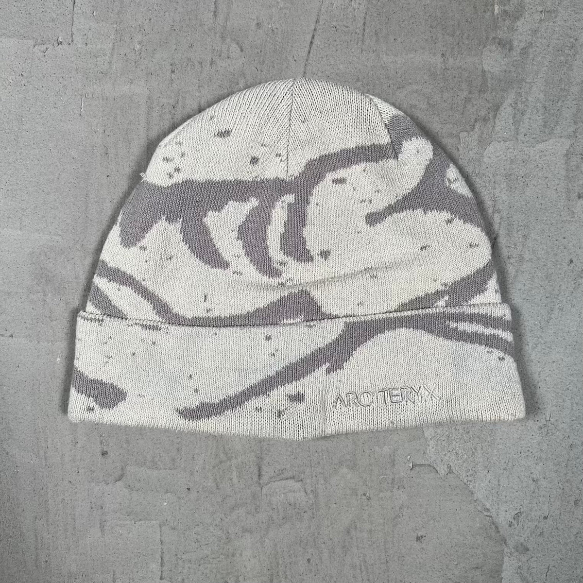 ArcTeryx Grotto Toque Rune Arctic Silk Beanie USED x18247
