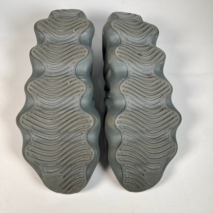 Yeezy 450 Stone Marine (2024) Size 10.5 USED s22262