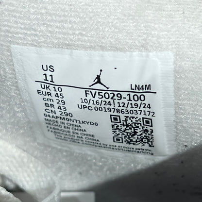 Jordan 4 White Cement (2025) Size 11 USED s19681