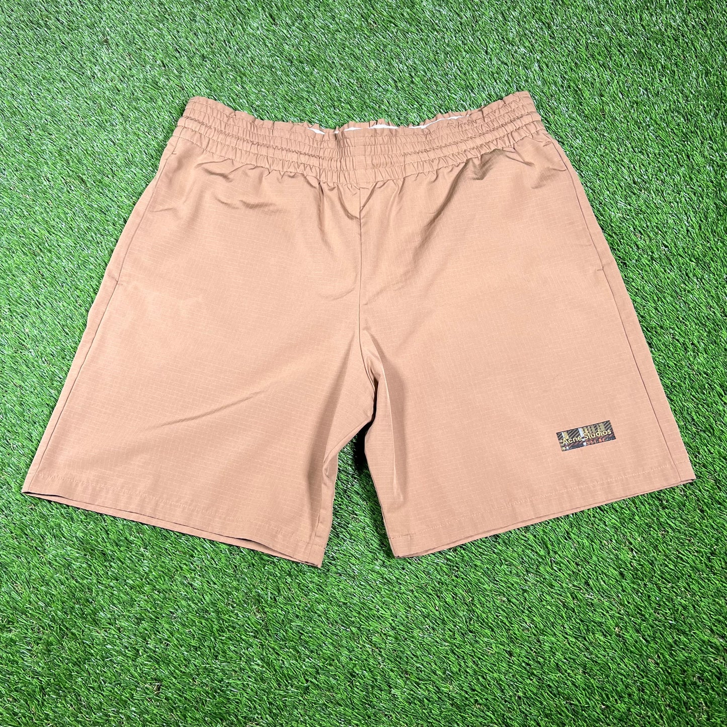 Acne Studios Beige Nylon Water Shorts Size Large USED x14697