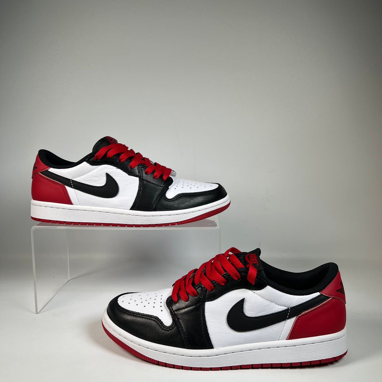 Jordan 1 Low Black Toe (2023) Size 8.5 USED s22197