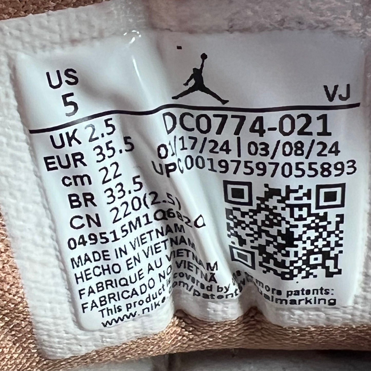 Jordan 1 Low Archaeo Brown Size 3.5m / 5w NEW s18427