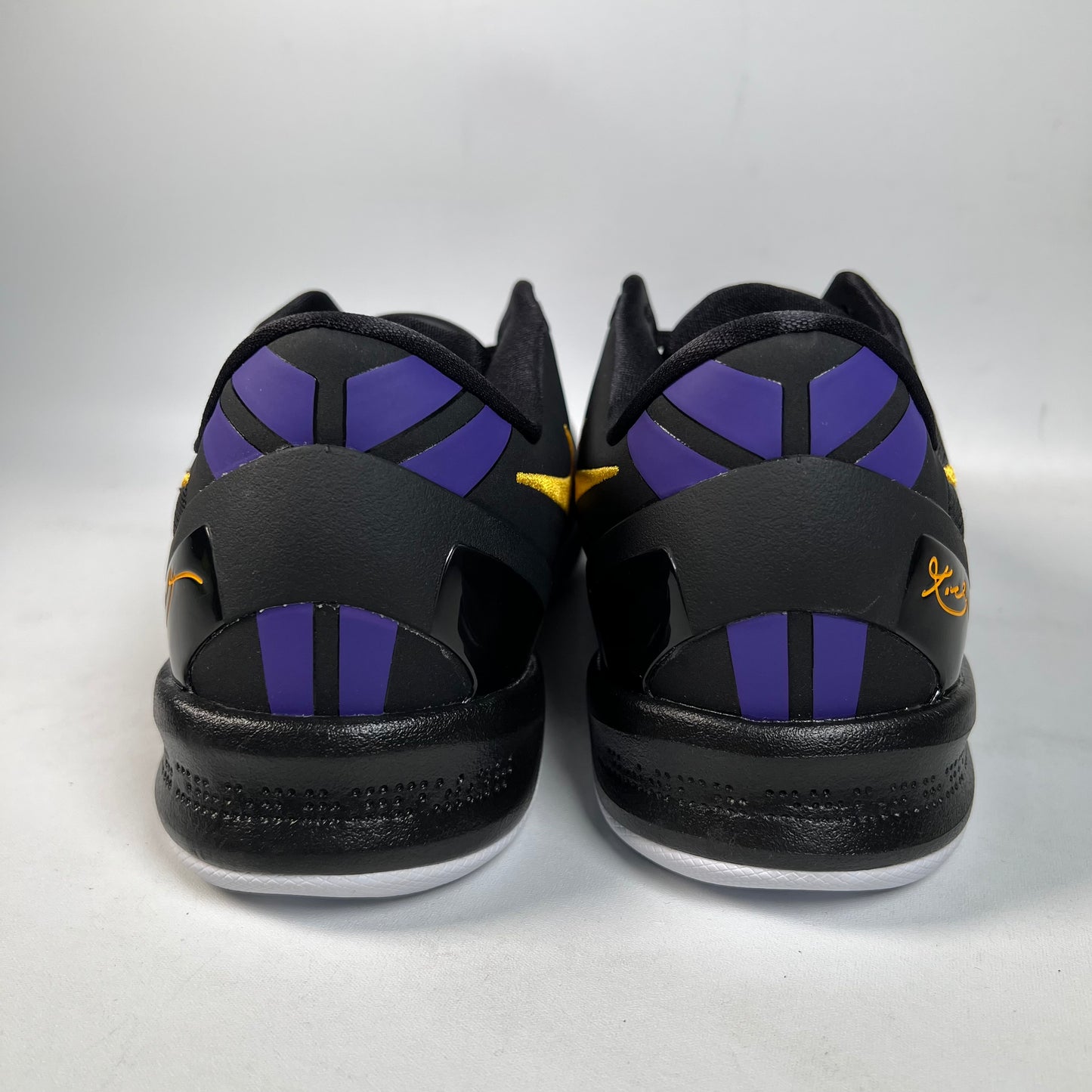 Nike Kobe 8 Lakers Away (2024) Size 9.5 USED s22293