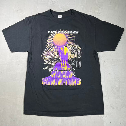 Undefeated Los Angeles Lakers 2020 Worlds Champions Black Tee Size Large USED x18491