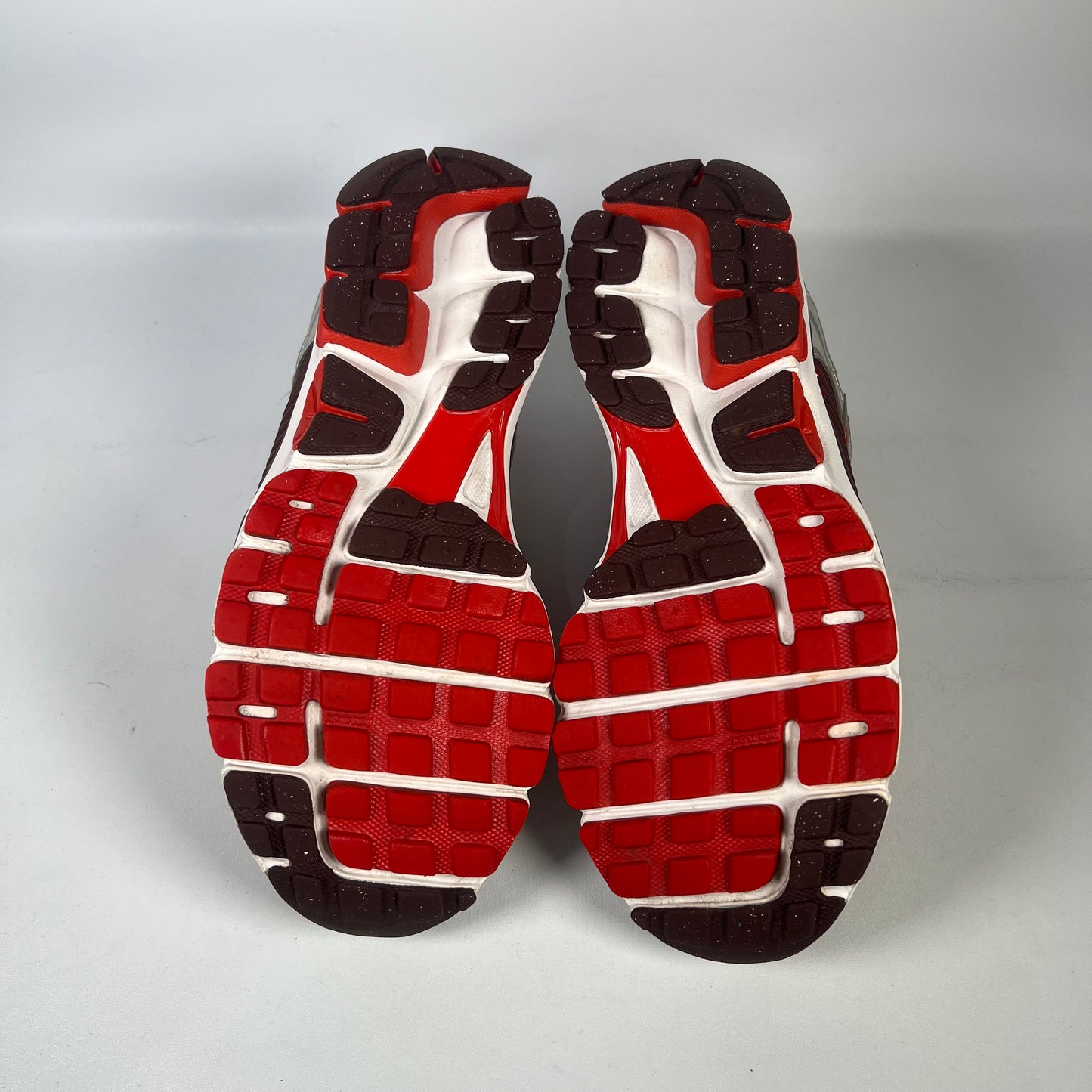 Nike Zoom Vomero 5 Mystic Red (2023) Size 9.5M/11W USED s19982