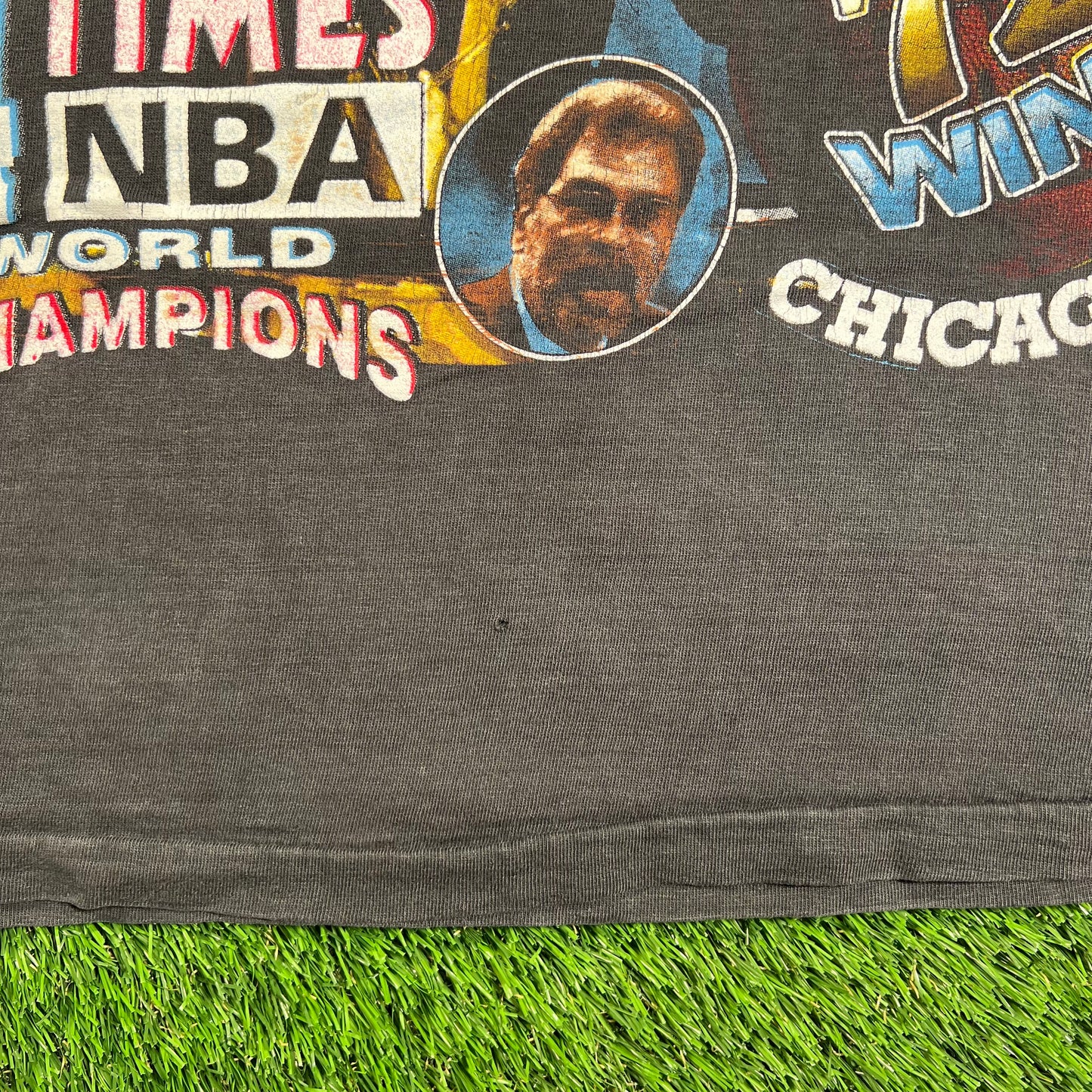 1996 "Greatest Team Ever" Chicago Bulls Rap Tee Black Size XL USED v18515