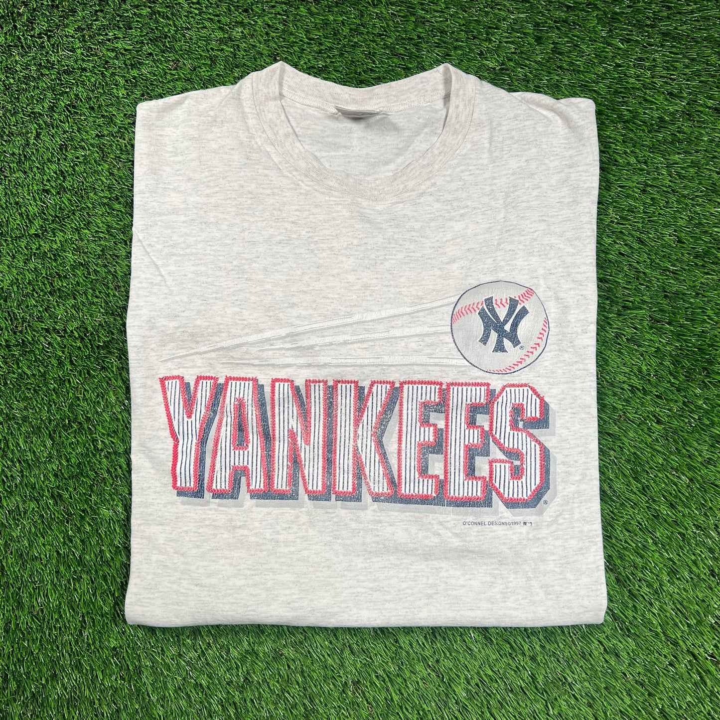 1997 New York Yankees Spellout Grey Tee Size XL USED v18471