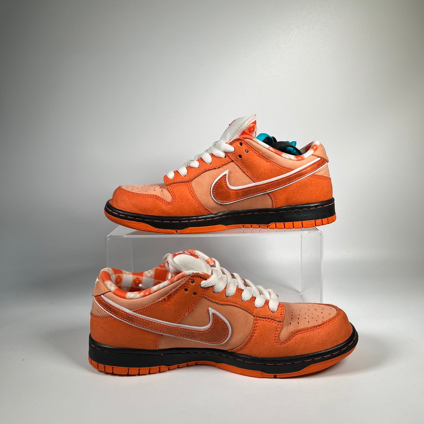 Nike SB Dunk Low Orange Lobster (2022) Size 8 USED s18836