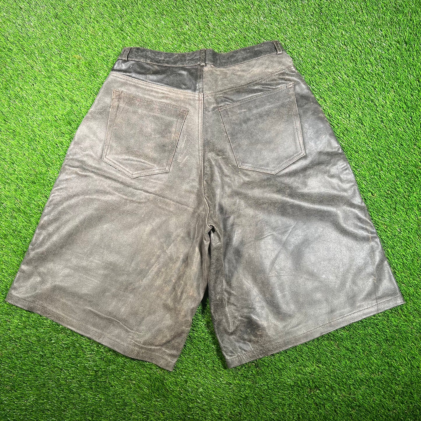 GV Gallery Raspberry Brown Leather Shorts Size Small NEW x15637
