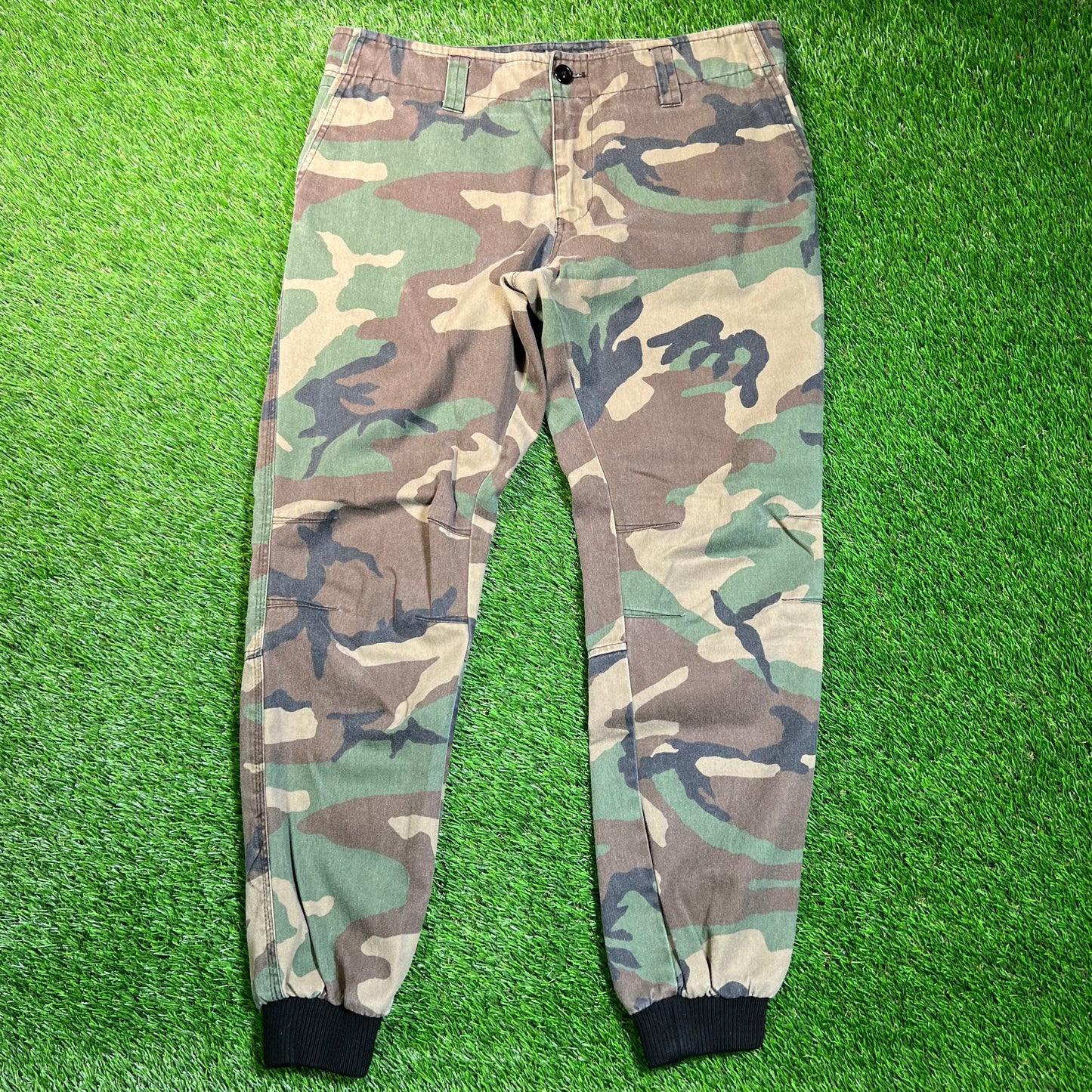 Kith Green Camo Jogger Size 33 USED x16737