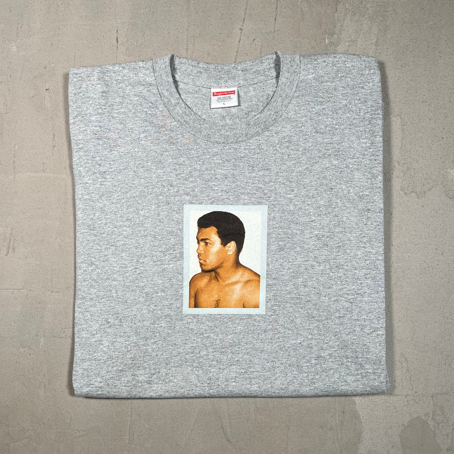 Supreme Ali 2016 Photo Grey Tee Size Large NEW x14513