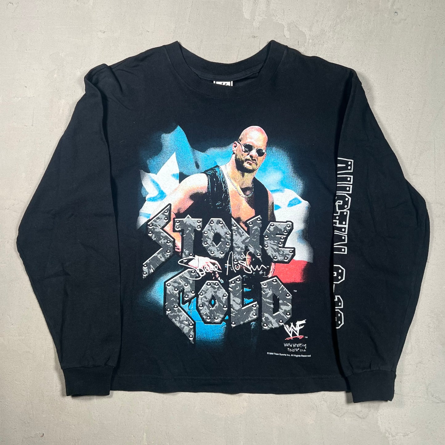 Stone Cold 1999 Long Sleeve Savvy Tag Size Medium USED v5171