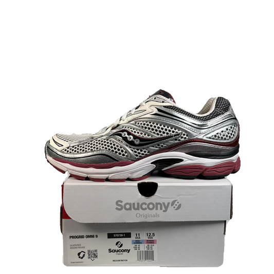 Saucony ProGrid Omni 9 White Silver Red (2023) Size 11 USED s23365