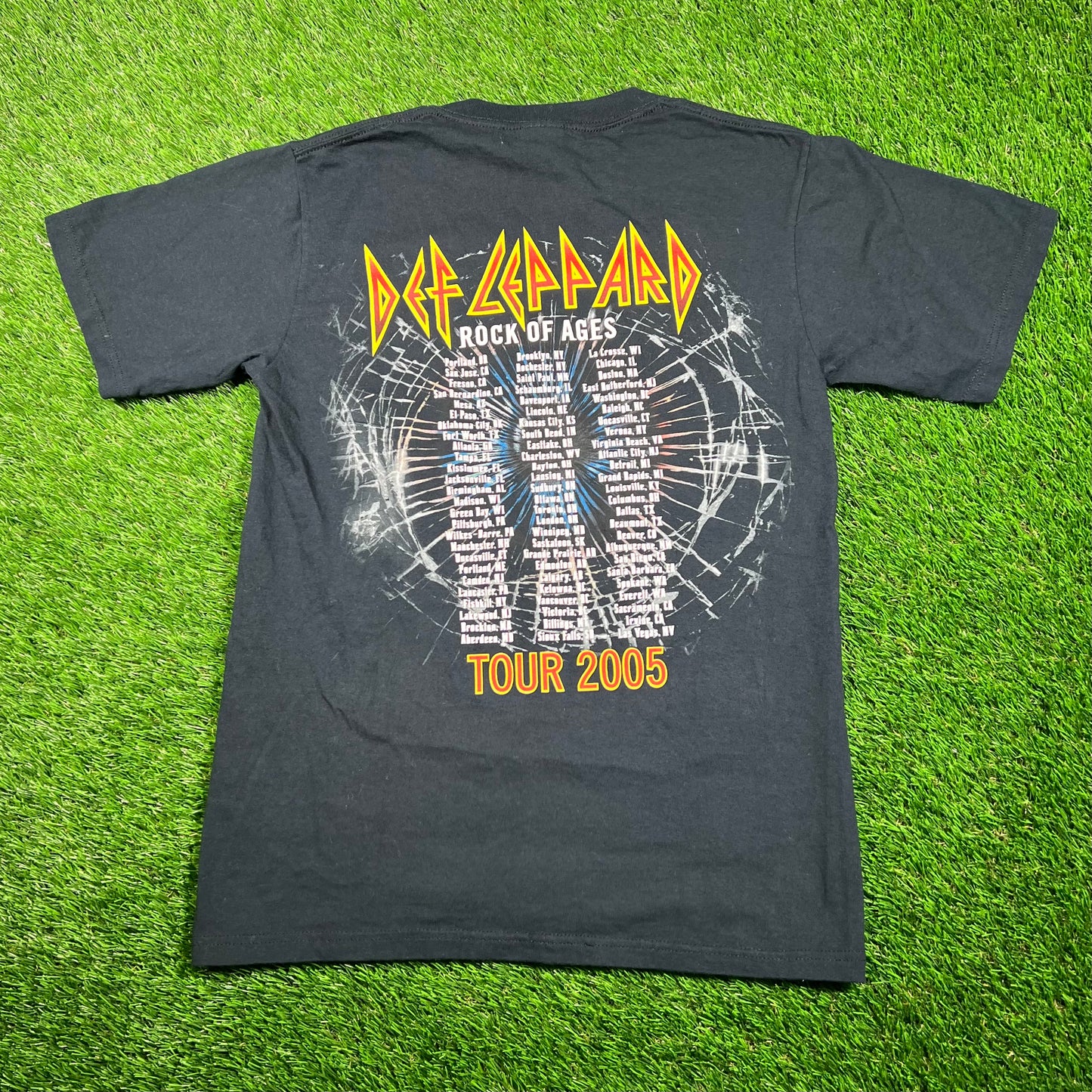 2005 Def Leppard Rock of Ages Tour Black Tee Size Small USED v18699