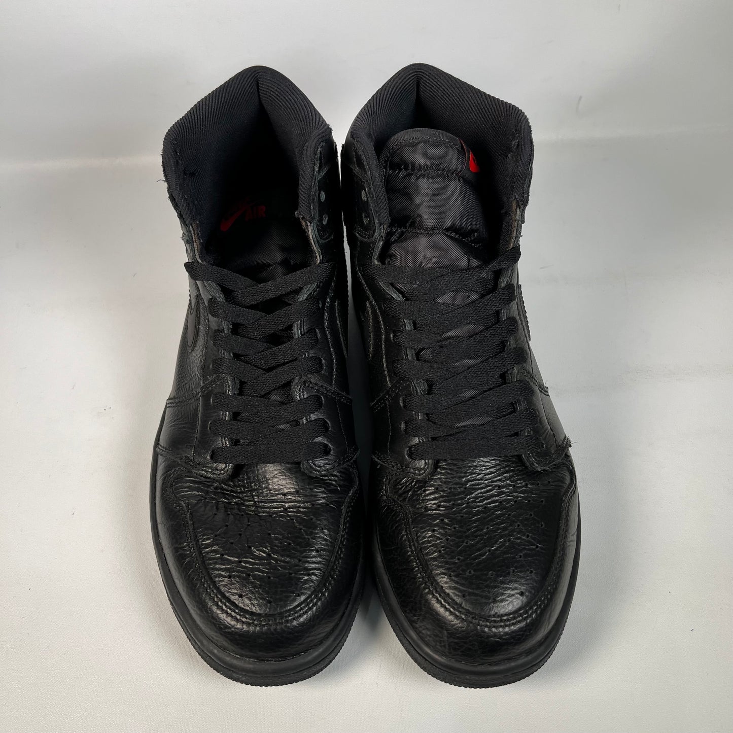 Jordan 1 High Black (2017) Size 9 USED s22512