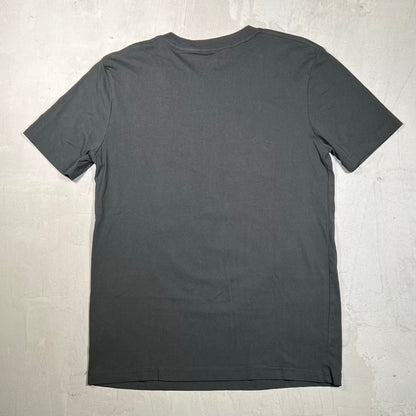 2026 New Era New York Knicks Finals Tee Black SIze Medium USED v20341