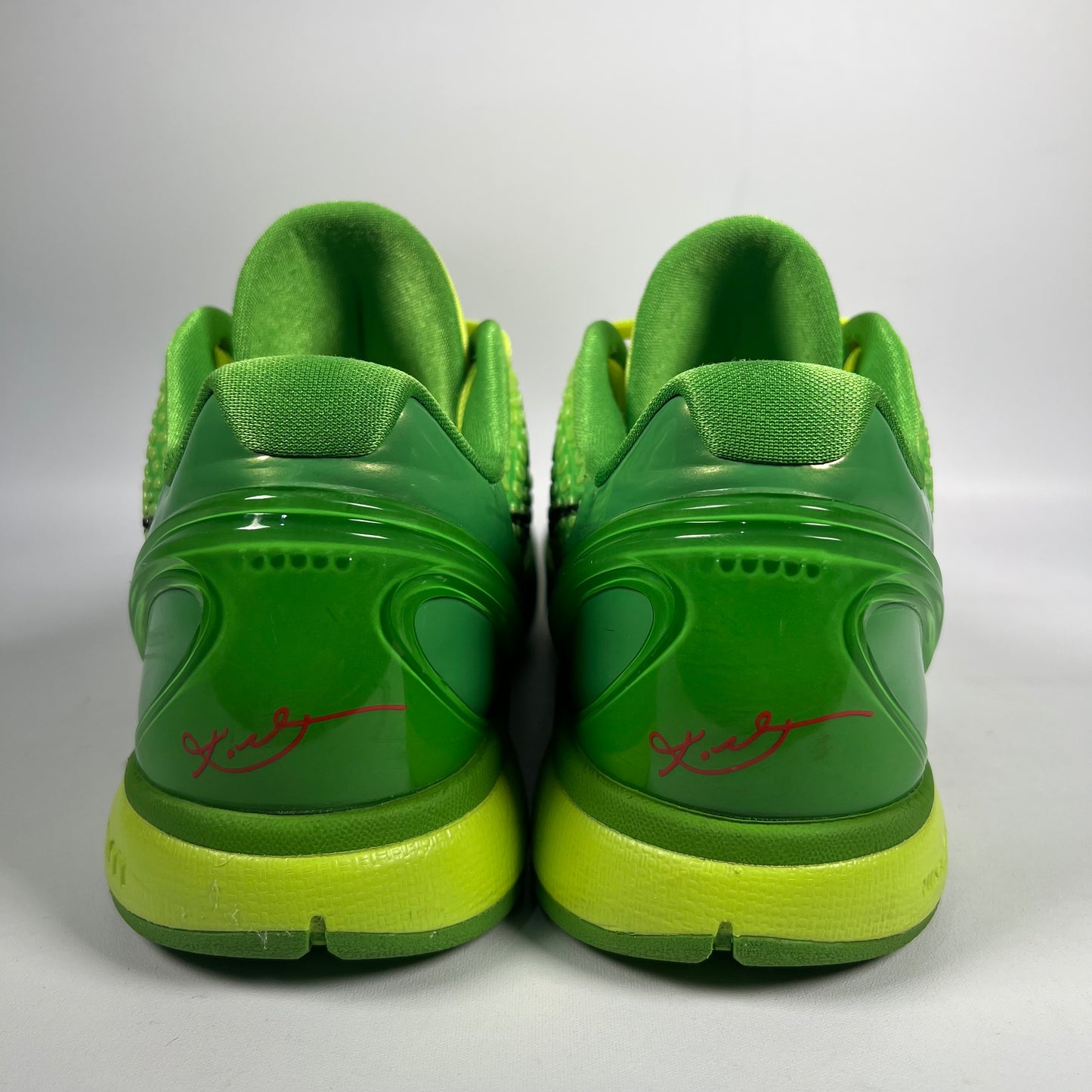 Nike Kobe 6 Grinch (2020) Size 10 USED s20405