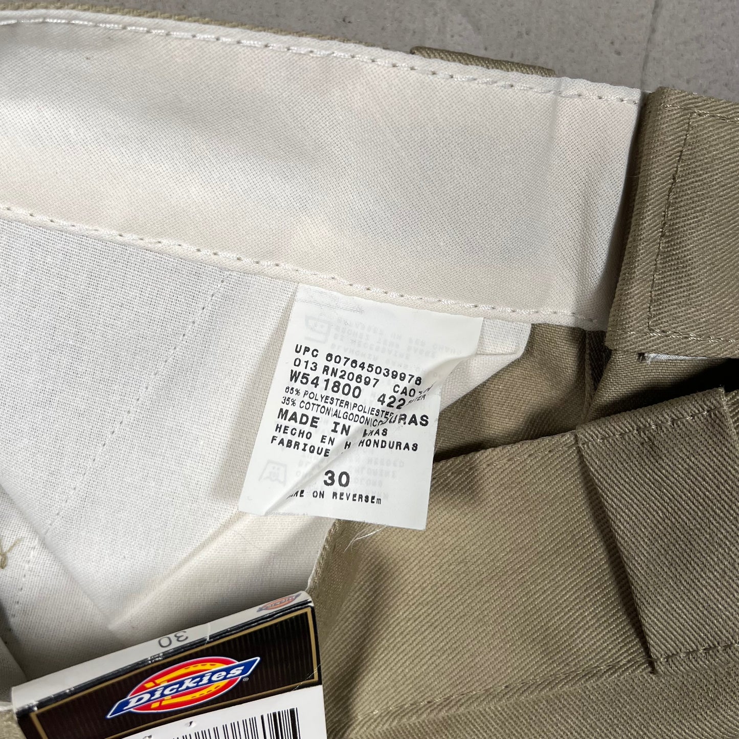 Dickies Khaki Jhorts Shorts Size 30 NEW v19515