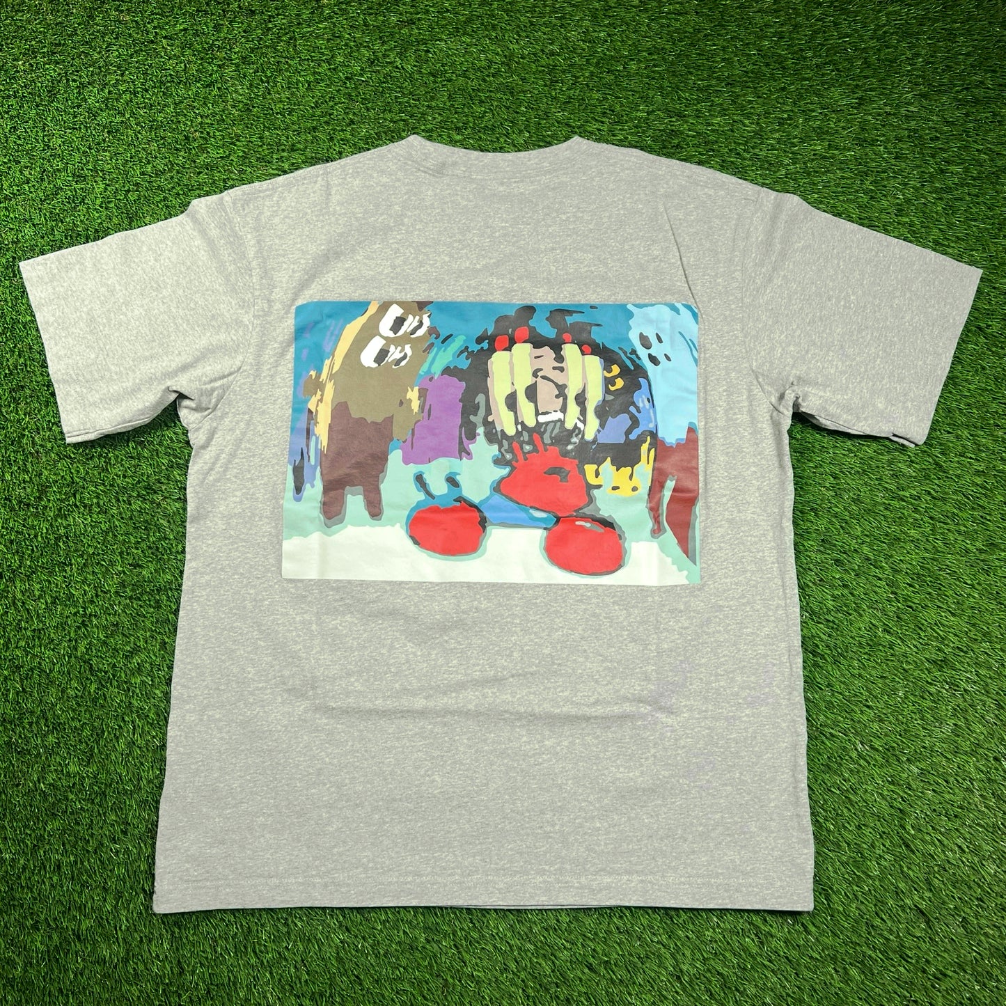 Uniqlo SpongeBob Square Pants Blurry Grey Tee Size Large USED x16340