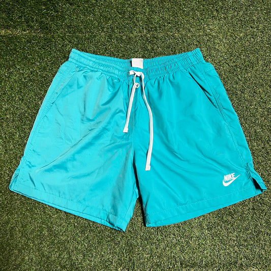Nike Heavyweight Shorts Teal Size Medium USED v16449
