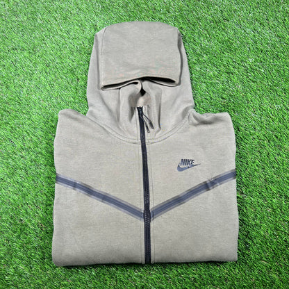 Nike Tech Olive Green Hoodie Size Small USED v16831