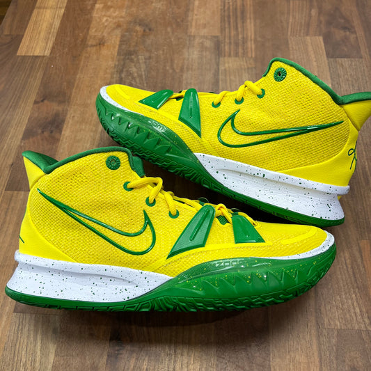 Nike Kyrie 7 Oregon Ducks Yellow Strike PE Size 12 USED s17073
