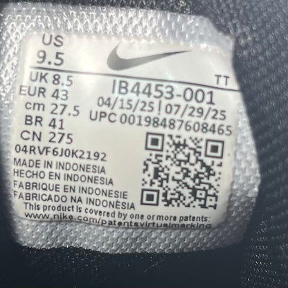 Nike Air Max 95 Undefeated Black (2025) Size 9.5 USED s23736