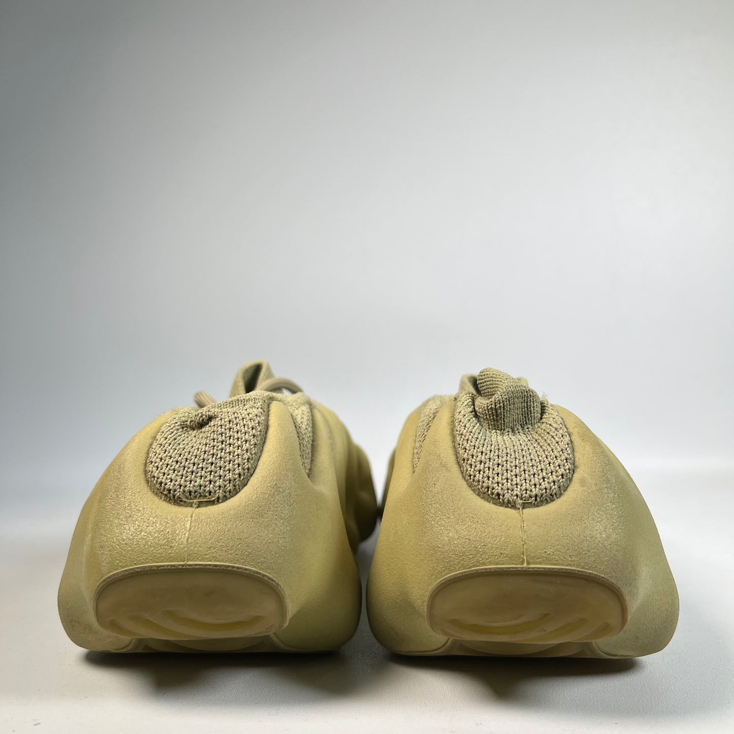 Yeezy 450 Resin (2021) Size 10 USED s22261