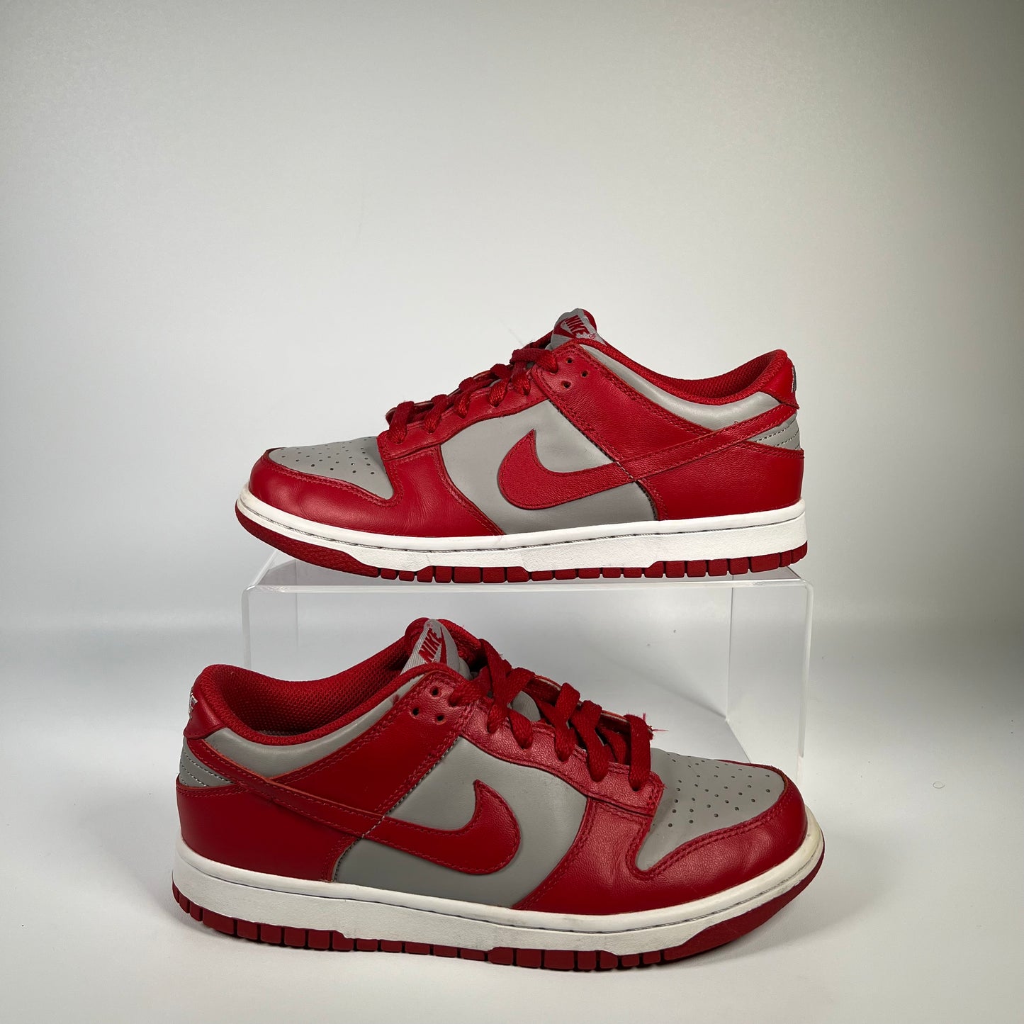 Nike Dunk Low UNLV (2021) Size 7y USED s17800