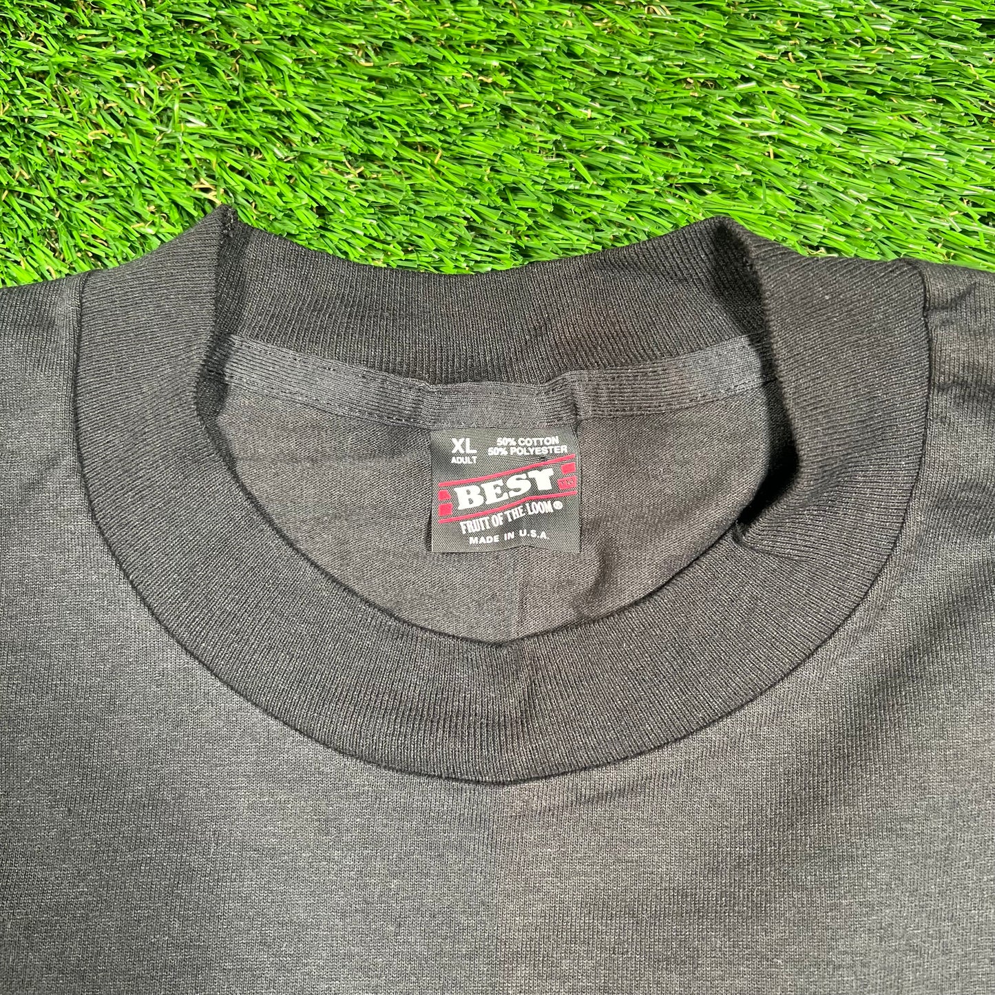 1980's Robin Art Black Tee Size XL USED v18393