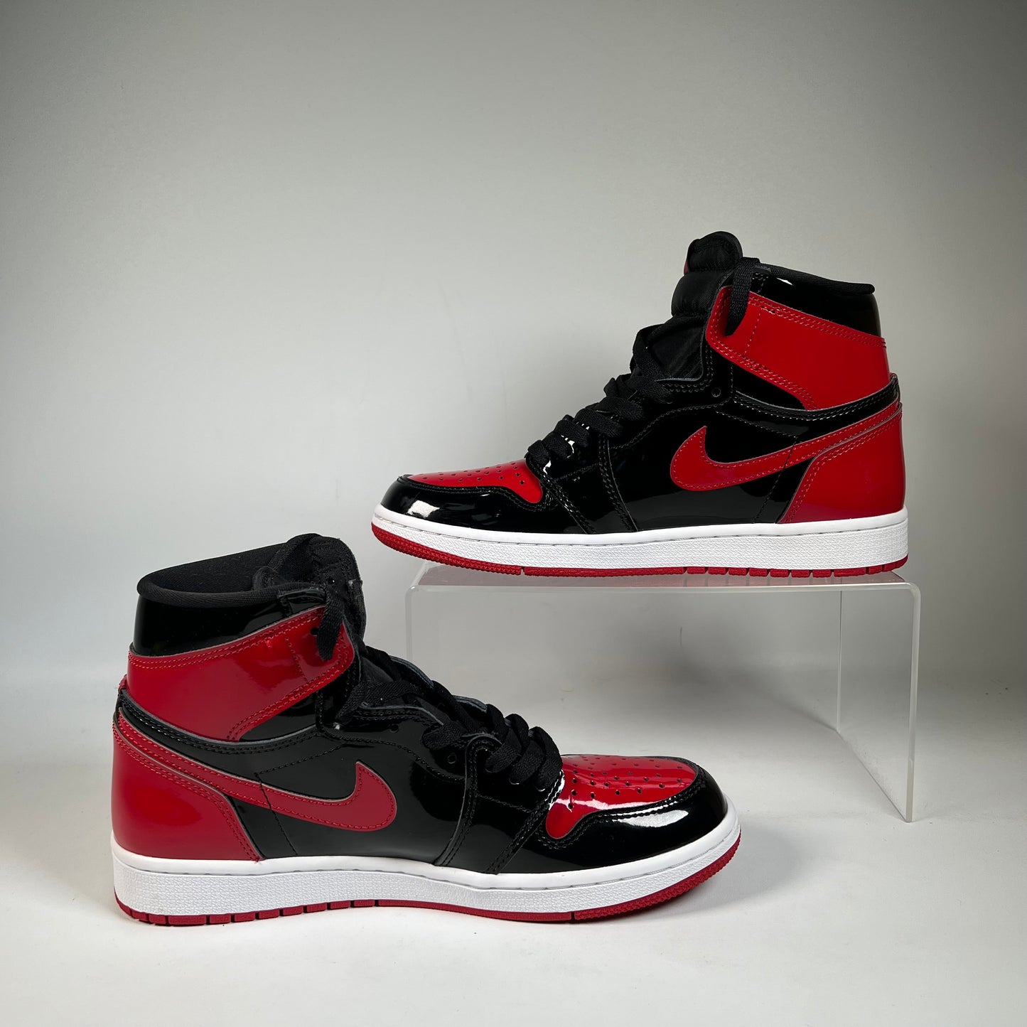Jordan 1 Patent Bred (2021) Size 8.5 USED s22141