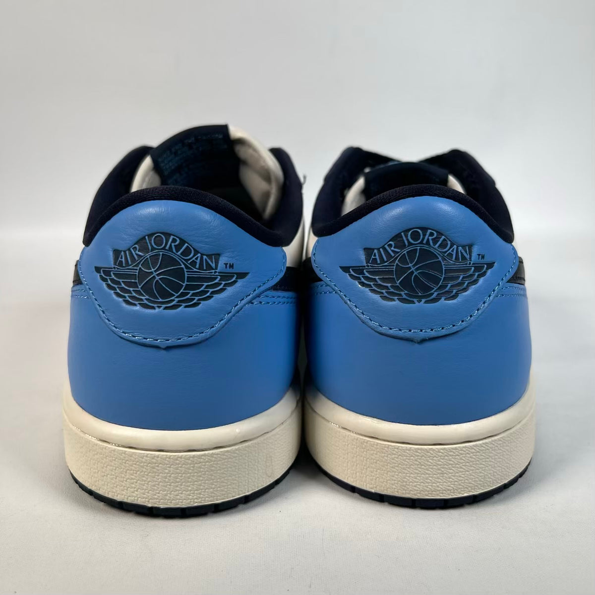 Jordan 1 Low Obsidian UNC (2025) Size 10.5 USED s23572