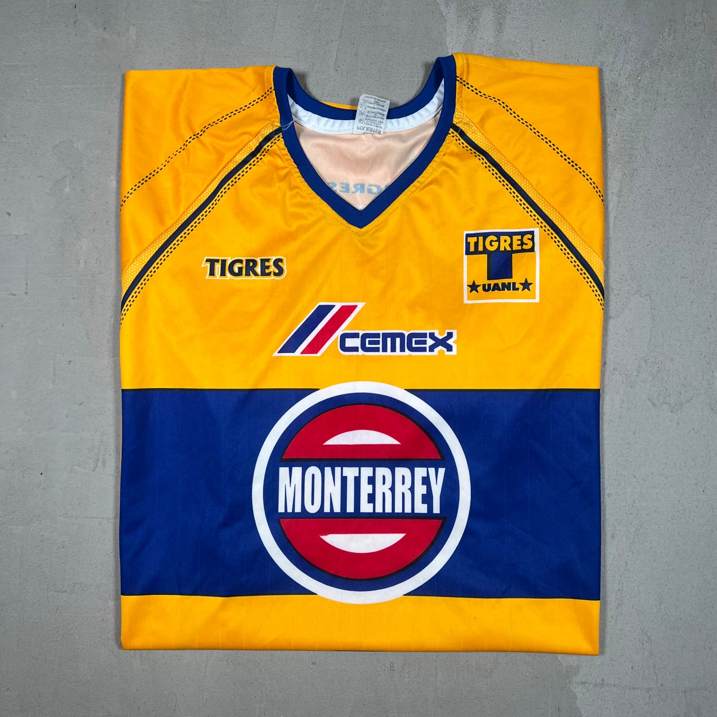 Y2K Tigres UANL Yellow Home Jersey Size XL USED v19293