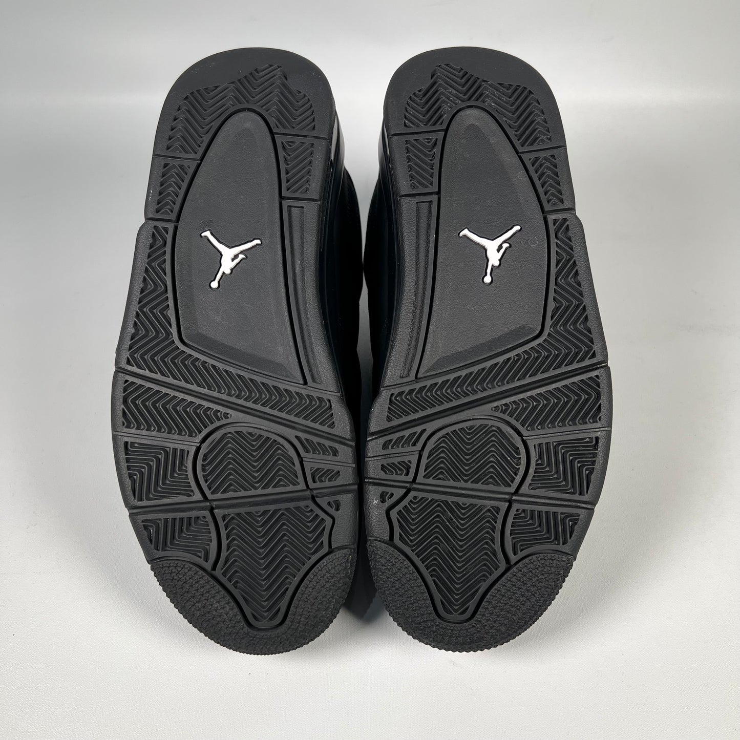 Jordan 4 Black Cat (2025) Size 6.5Y NEW s19652