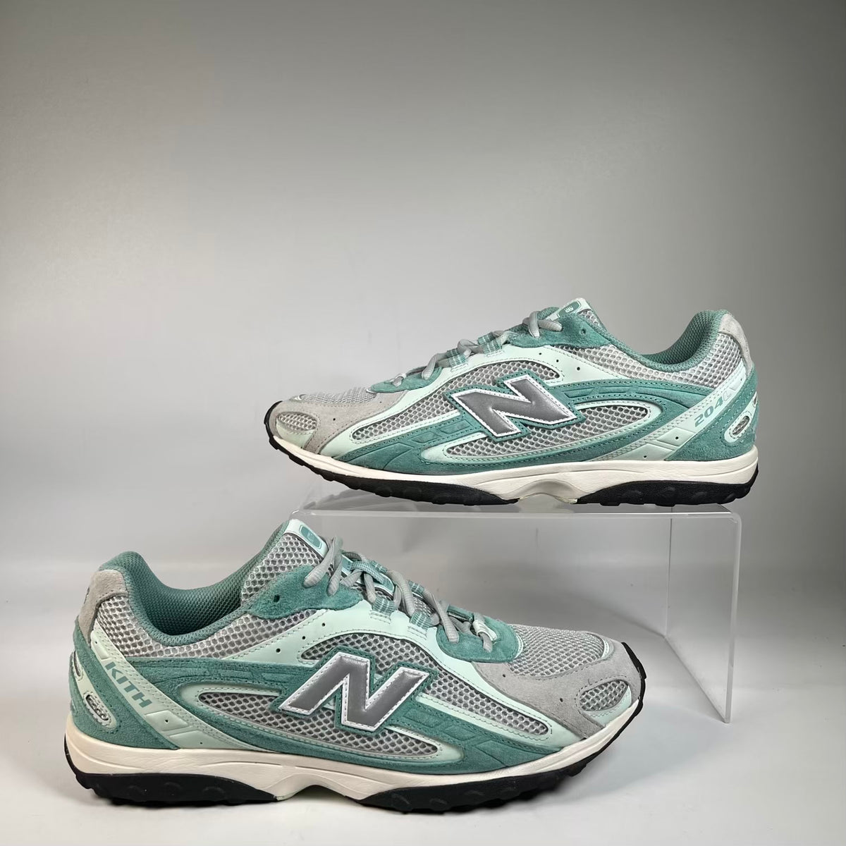 New Balance 240L Kith Green Silver (2025) Size 10.5 USED s23510