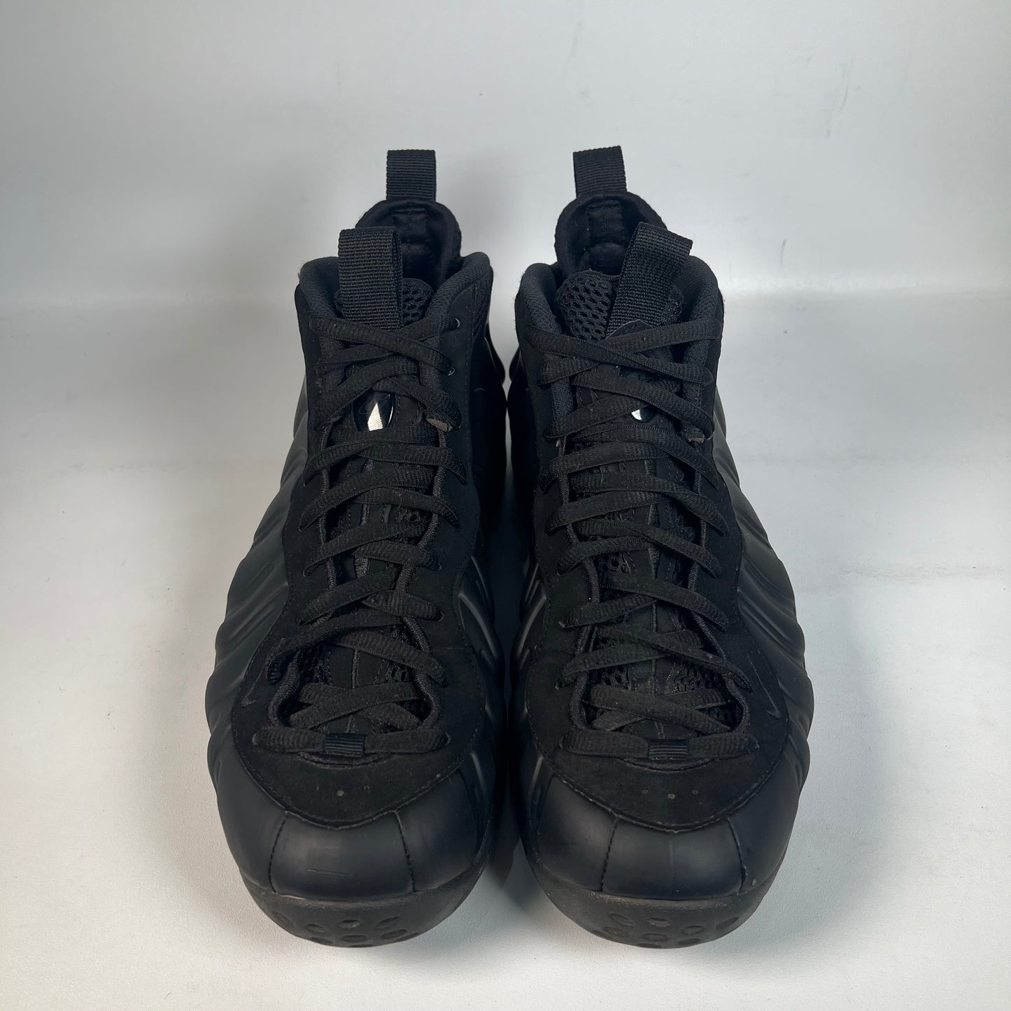 Nike Air Foamposite Anthracite (2023) Size 10 USED s22065
