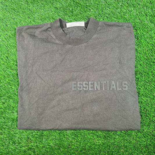 Fear of God FOG Essentials Dark Cement Tee Size Medium USED x15330