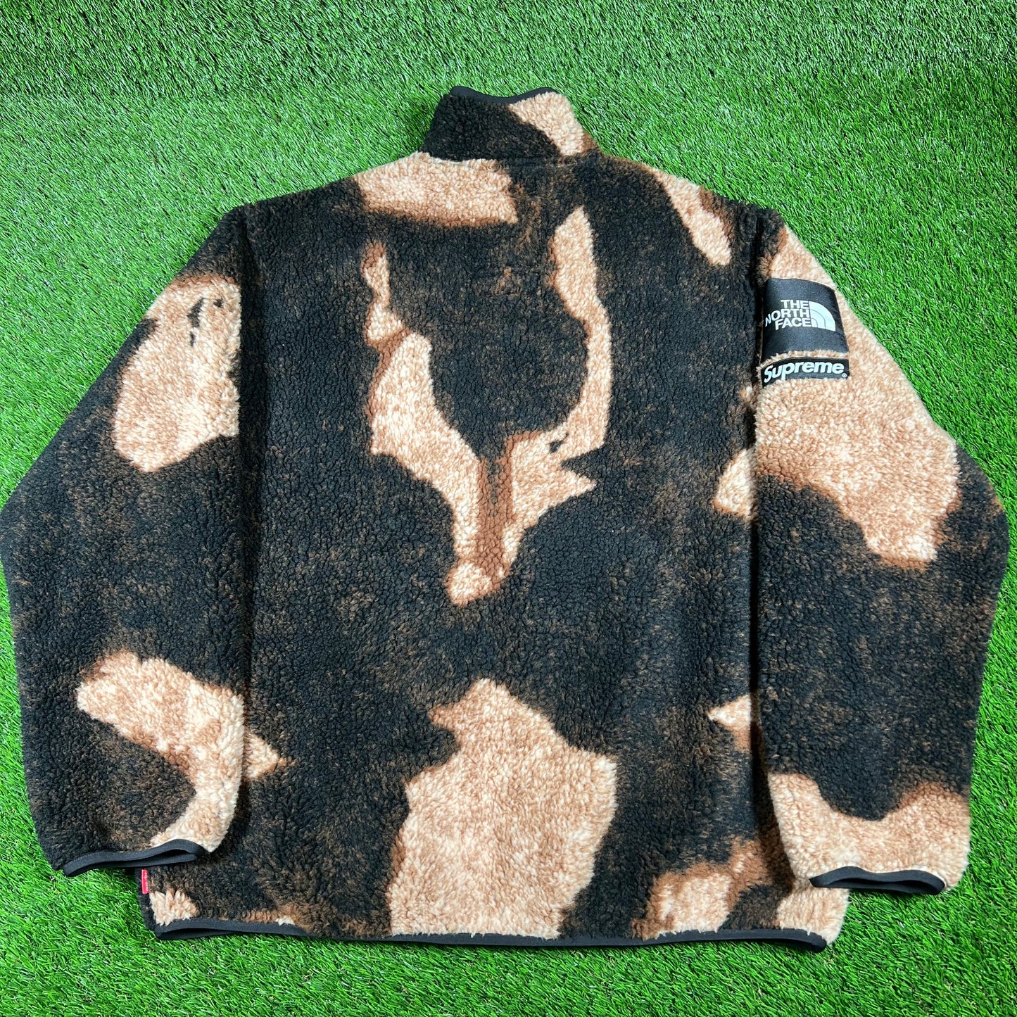 Supreme North Face Bleached Denim Print Fleece Size XL USED x14684