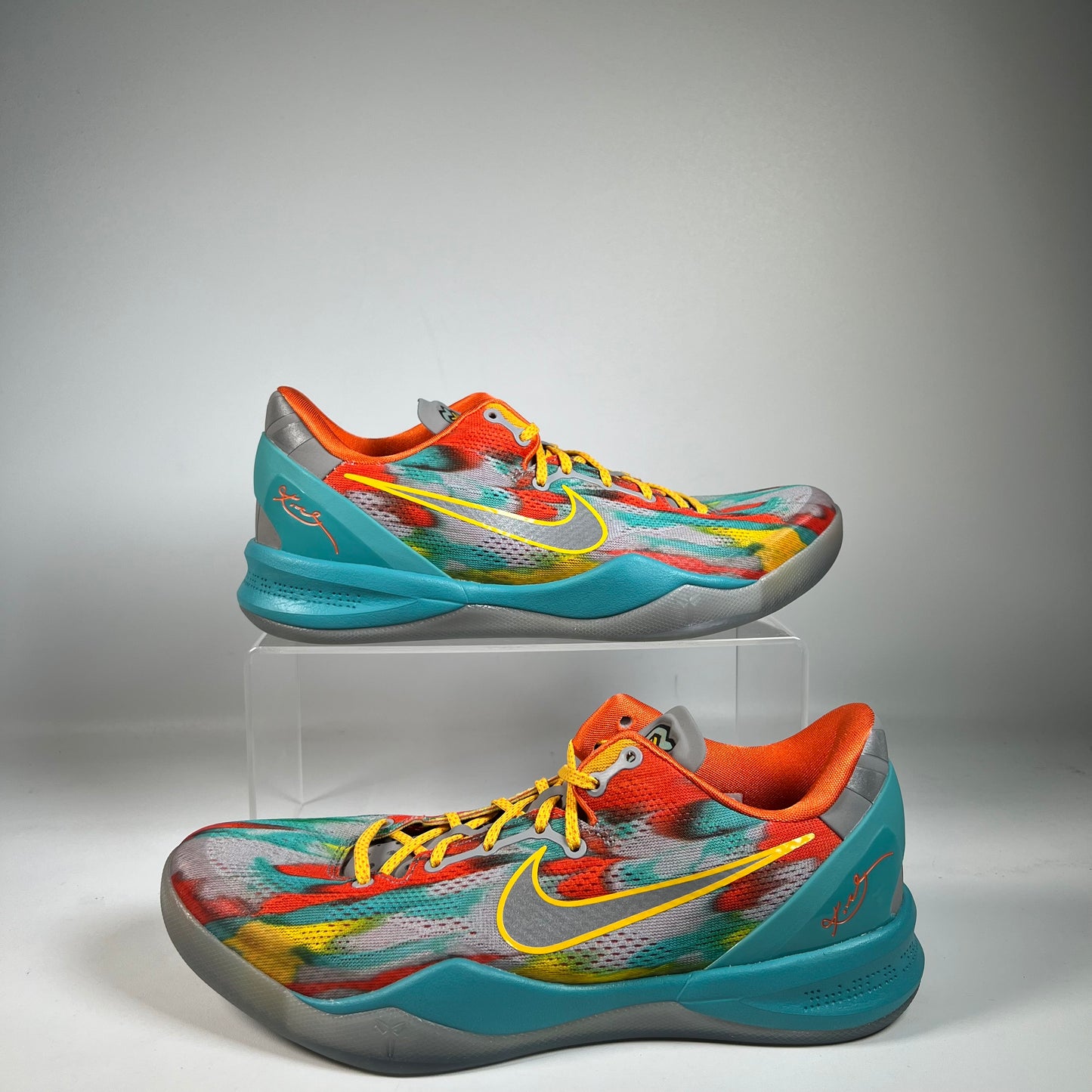 Kobe 8 Venice Beach (2023) Size 10 USED s22122
